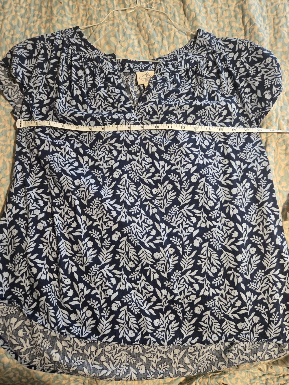 St. John's Bay Navy Blue and White Floral Peasant Blouse
